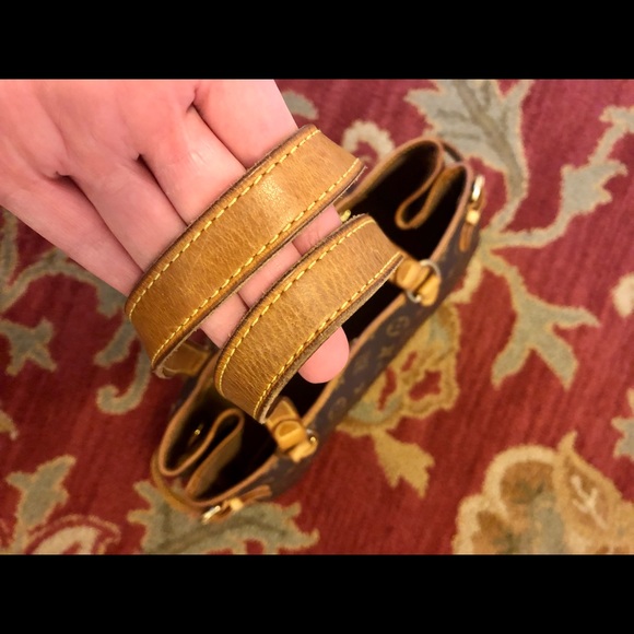 Authentic Louis Vuitton Batignolles Horizontal - Picture 12 of 16